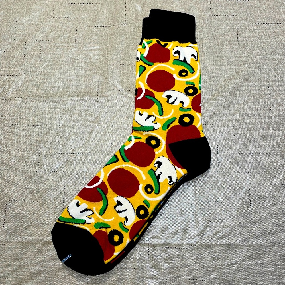 Pizza toppings crew socks